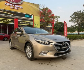 Mazda 3 2018 - Màu vàng cát cực đẹp odo 4v km siêu mới