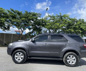 Toyota Fortuner 2009 - Máy số zin nguyên bản, chủ đi ít