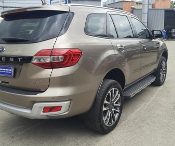 Ford Everest 2018 - Giá chỉ 1 tỷ 099tr, có thương lượng