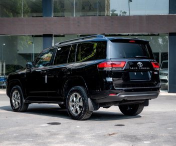 Toyota Land Cruiser 2022 - Bán xe mới 100%, giao xe ngay