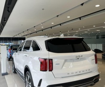 Kia Sorento 2022 - Bán xe màu trắng