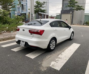 Kia Rio 2016 - Xe màu trắng, 385tr