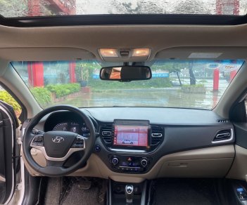 Hyundai Accent 2021 - Xe màu trắng, giá 535tr