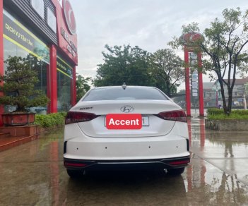 Hyundai Accent 2021 - Xe màu trắng, giá 535tr