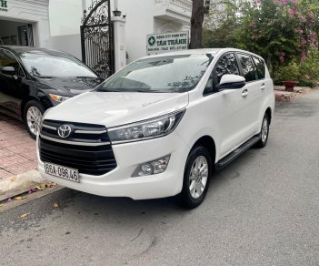 Toyota Innova 2019 - Số sàn, odo 88.000km nên còn đẹp, 1 chủ mua mới từ đầu, sơn zin 90%. Cam kết không dịch vụ taxi