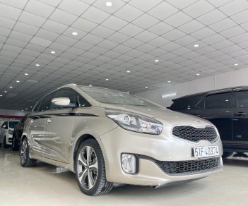 Kia Rondo 2016 - Đăng ký 2016 chính chủ giá tốt 585tr