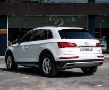 Audi Q5 2018 - Bán xe màu trắng