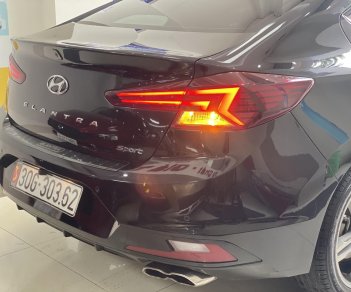 Hyundai Elantra 2019 - Biển HN odo 30,000km