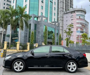 Toyota Camry 2013 - Cần bán xe còn mới giá tốt 665tr