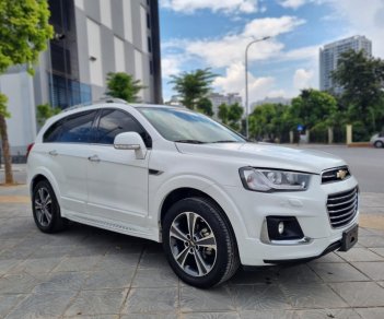 Chevrolet Captiva 2018 - Bản full kịch, màu trắng