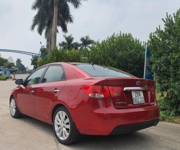 Kia Forte 2010 - Màu đỏ, 320 triệu