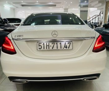 Mercedes-Benz 2019 - Xe gia đình giá 1 tỷ 279tr