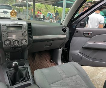 Ford Everest 2014 - Máy dầu đẹp suất sắc