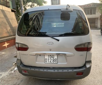 Hyundai Starex 2006 - Cần bán xe máy cơ 6 chỗ xe chất cam kết không đâm va