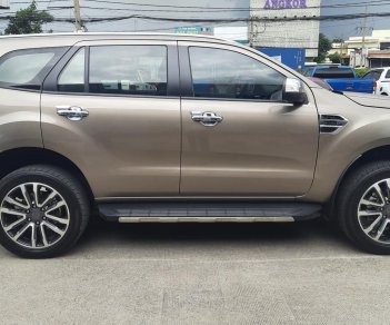 Ford Everest 2018 - Giá chỉ 1 tỷ 099tr, có thương lượng