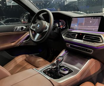BMW X6 2020 - Xe màu trắng