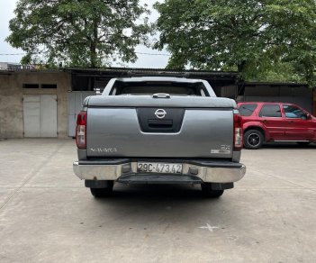 Nissan Navara 2013 - 2 cầu, số tự động