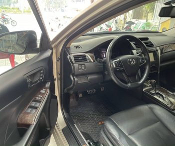 Toyota Camry 2016 - Đi chuẩn 59 ngàn kilomet chuẩn