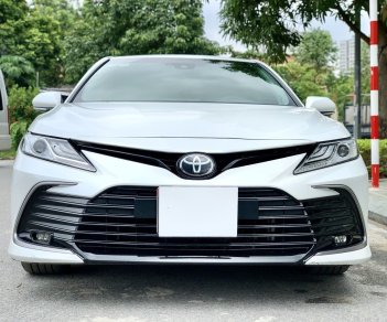 Toyota Camry 2022 - Form 2023, odo 1.200km