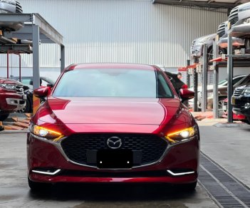 Mazda 3 2020 - Màu đỏ, nhập khẩu nguyên chiếc