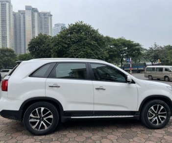 Kia Sorento 2019 - Màu trắng, giá cực tốt