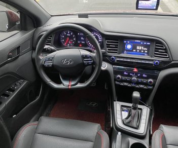 Hyundai Elantra 2020 - Chạy 2 vạn km, giá chỉ 675tr