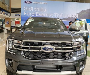 Ford Everest 2022 - Đủ màu - Giao sớm - Tặng phụ kiện chính hãng