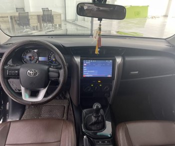 Toyota Fortuner 2019 - Hỗ trợ bank 60-70%, liên hệ giá tốt