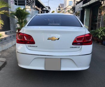 Chevrolet Cruze 2018 - Cần bán xe màu trắng