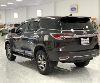 Toyota Fortuner 2017 - Cần bán lại xe siêu đẹp. Số sàn, máy dầu, 1 chủ từ đầu, hỗ trợ bank 60-70%, liên hệ giá tốt