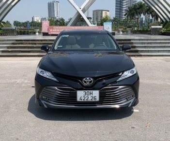 Toyota Camry 2019 - Tư nhân sử dụng