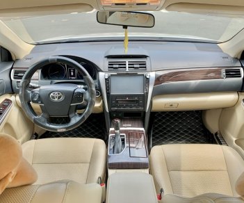 Toyota Camry 2018 - Cần bán lại xe siêu đẹp - Có bảo hành, bảo dưỡng đầy đủ. Hỗ trợ bank 60-70%, liên hệ giá tốt