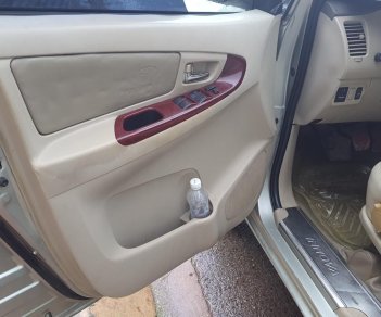 Toyota Innova 2006 - Full option