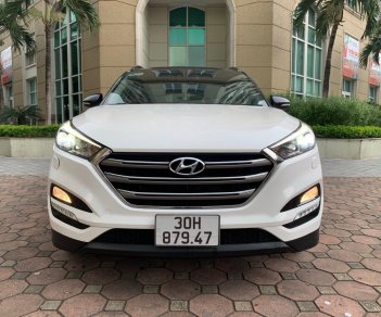 Hyundai Tucson 2017 - Bán xe màu trắng