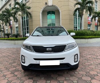 Kia Sorento 2019 - Màu trắng, giá cực tốt