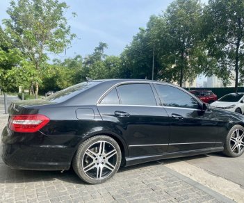 Mercedes-Benz 2012 - Tặng gói 1 năm chăm sóc xe