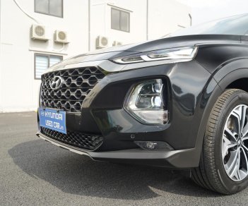 Hyundai Santa Fe 2019 - Biển thành phố