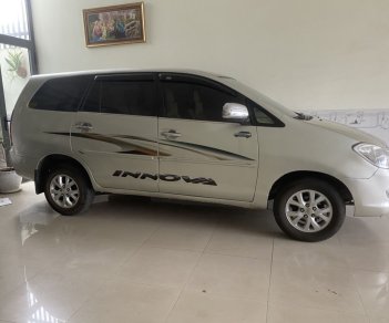 Toyota Innova 2007 - Cần bán gấp xe gia đình