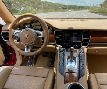 Porsche Panamera 2015 - Màu đỏ, nhập khẩu nguyên chiếc