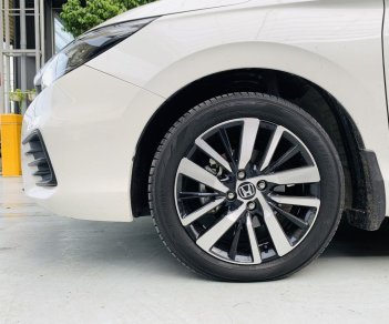 Honda City 2022 - Cần bán lại xe mới mua từ hãng, odo mới 3.000km, bao test