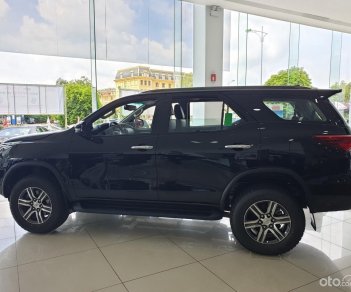 Toyota Fortuner 2022 - Ưu đãi giảm tiền mặt, tặng gói ưu đãi 25tr, gói phụ kiện chính hãng