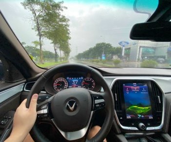 VinFast LUX A2.0 2021 - Xe đã đi được 10.000 km