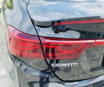 Kia Cerato 2019 - Cần bán lại xe đăng ký 2019 ít sử dụng, giá chỉ 585tr