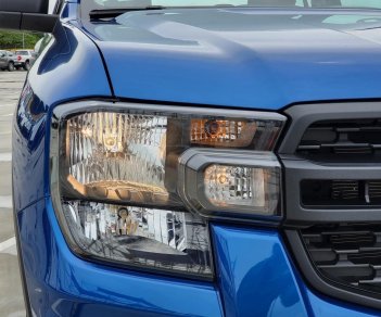 Ford Ranger 2022 - Hoàn toàn mới, có xe giao sớm đủ màu