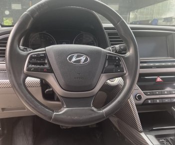 Hyundai Elantra 2016 - Xe đẹp - máy móc nguyên bản