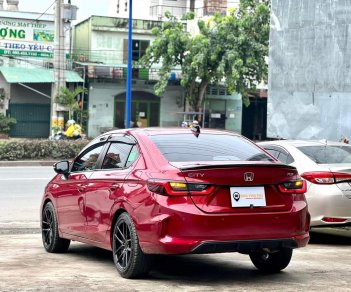 Honda City 2022 - Lướt 15.000km full đồ chơi