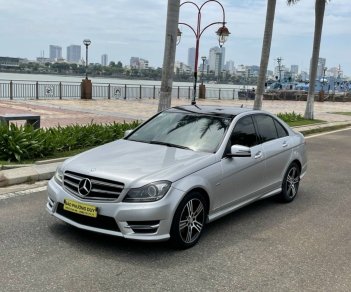 Mercedes-Benz C200 2013 - Còn mới giá tốt 530tr