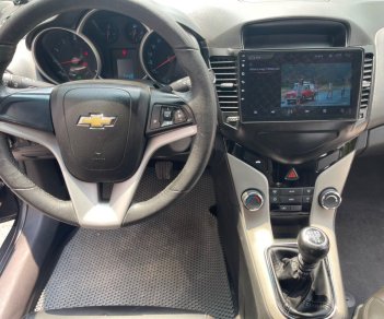 Chevrolet Cruze 2017 - Em bán xe đẹp giá tốt