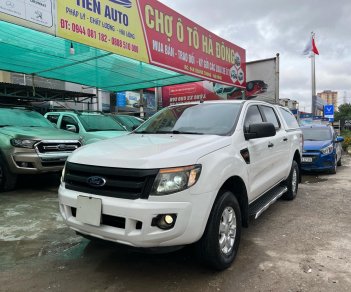 Ford Ranger 2015 - 2 cầu số sàn biển Hà Nội đẹp suất sắc