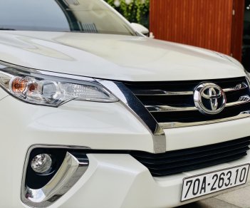 Toyota Fortuner 2020 - Màu trắng